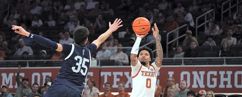 Texas shrugs off rough start, steamrolls visiting Fairleigh Dickinson