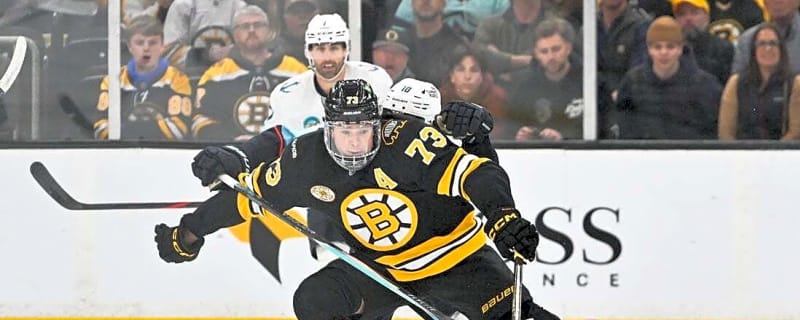 Bruins out to continue hot stretch in clash vs. Blackhawks