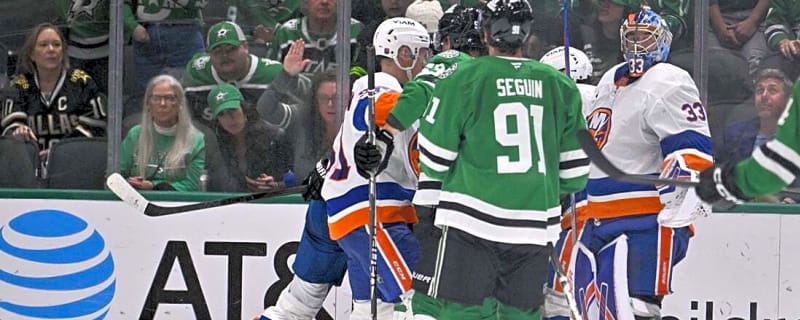 Islanders D Alexander Romanov (shoulder) out 5-6 months