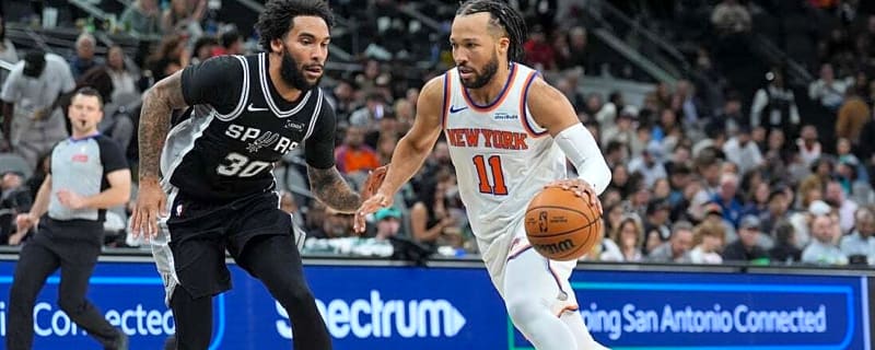 After flawless February, Spurs visit Knicks to open March