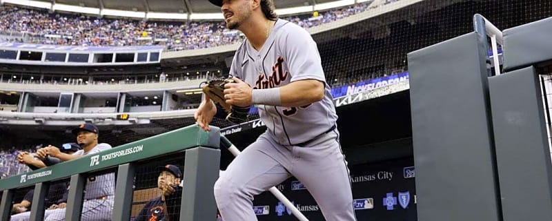 Tigers' Kerry Carpenter (shoulder) on IL after crash in outfield