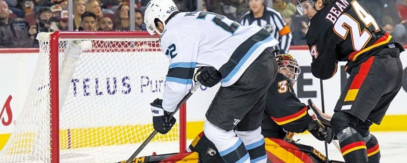 Pair of goals back G Dustin Wolf&#39;s shutout as Flames top Mammoth