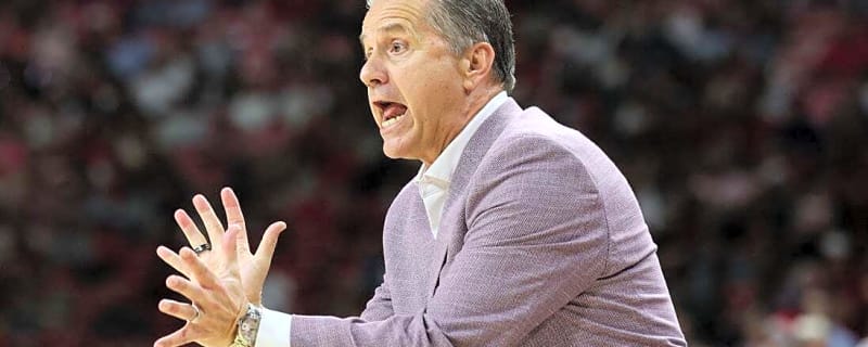 No. 21 Arkansas intent on seeing more production from big men vs. Winthrop