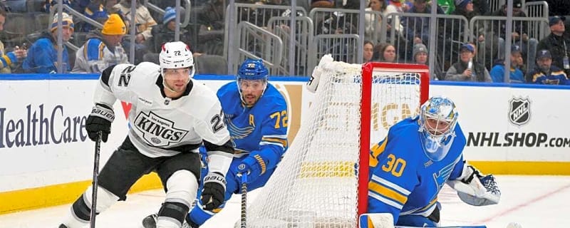 Trevor Moore returns, delivers in shootout as Blues top Kings