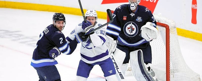 Jets top Lightning as Connor Hellebuyck outdues Andrei Vasilevskiy
