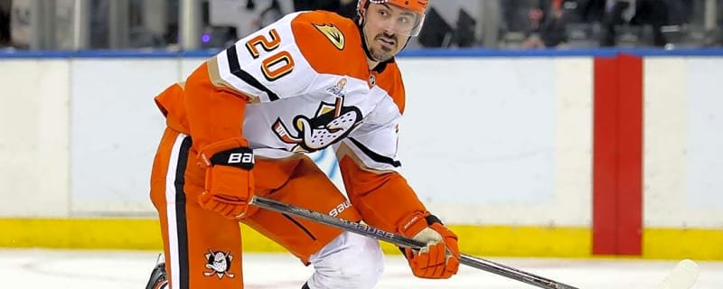 Report: Ducks placing veteran F Chris Kreider on waivers
