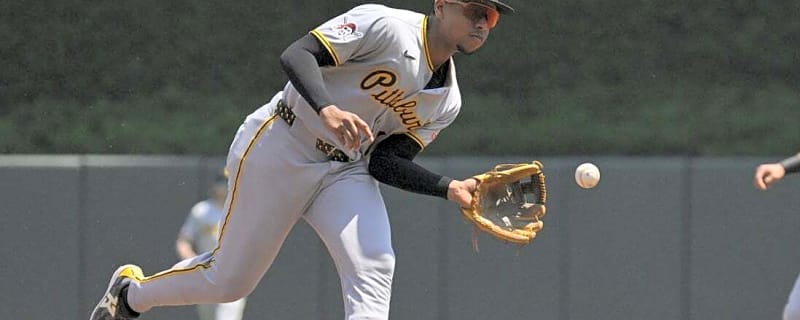 Pirates break eight-game slide to edge Twins