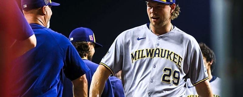 Brewers activate RPH Trevor Megill, LHP DL Hall