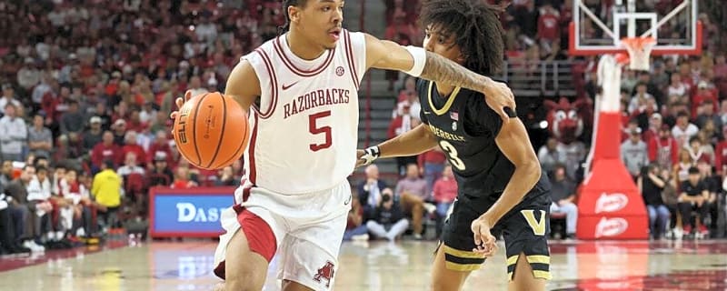 No. 20 Arkansas out to halt road woes vs. reeling Oklahoma