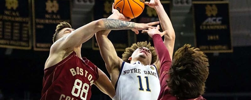 Notre Dame ends losing streak after late Boston College gaffe