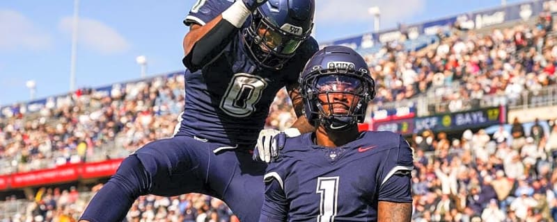 UConn, Army eager for last hurrah at Fenway Bowl