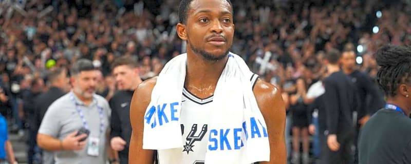 Spurs PG De’Aaron Fox (ankle) sitting out Game 1 vs. Thunder