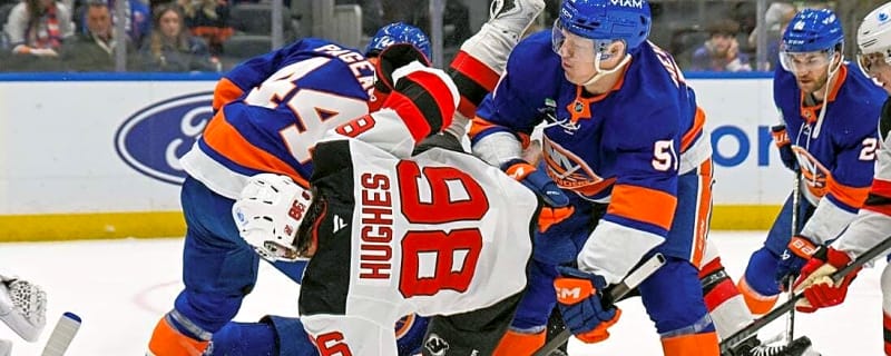 Adam Pelech collects game-winner for Islanders against Devils