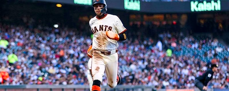 Giants shake off Cardinals' late rally, prevail in 11 innings