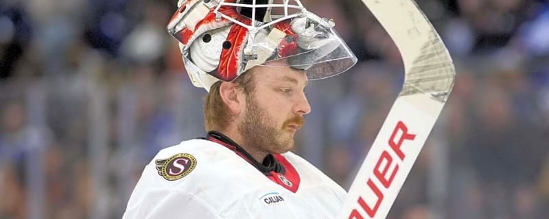 Senators G Linus Ullmark returns from leave, serves as backup