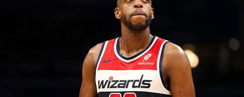 Report: Wizards&#39; Khris Middleton picks up $33.3M option