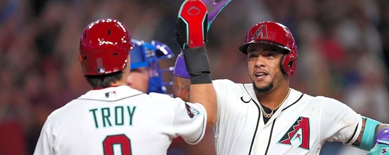 Big plays give D-backs momentum entering clash vs. Dodgers
