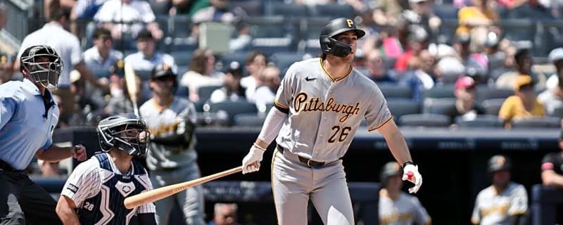 Yankees rally late, but Pirates take DH opener in 10 innings