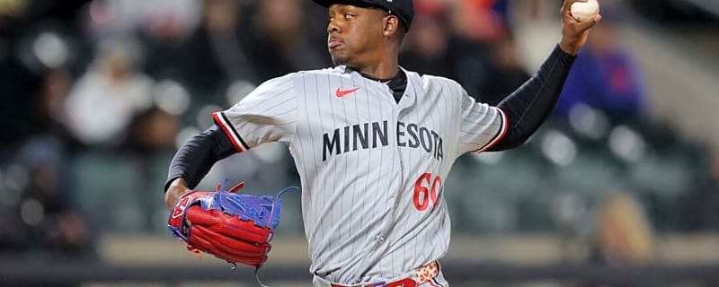 Twins recall LHP Kendry Rojas, option LHP Kody Funderburk