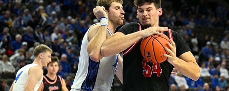 No. 23 Creighton tops South Dakota for 32nd straight home-opening win