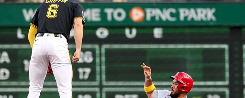 Cardinals set season high in runs, blow past Pirates