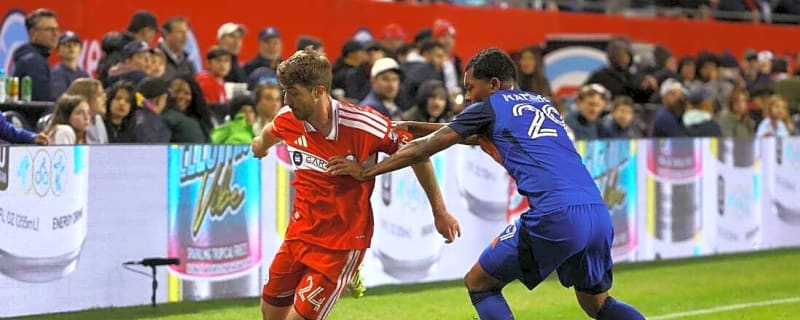 Evander's hat trick, late PK winner give Cincinnati win over Chicago