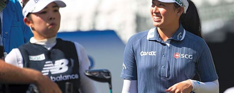 Jeeno Thitikul sets LPGA season record while winning Tour Championship