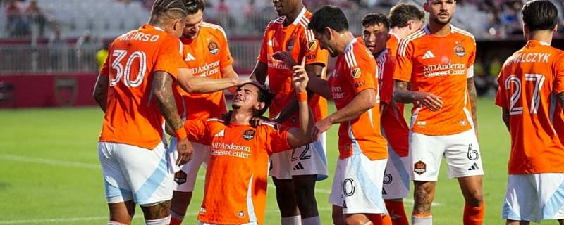 Dynamo acquire Brazilian D Felipe Andrade on loan