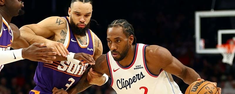 Torrid Clippers take on suddenly surging Sixers