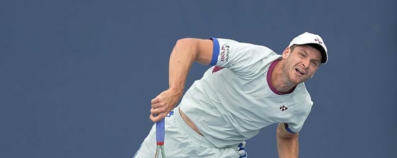 ATP roundup: One-sided matches in rainy Geneva