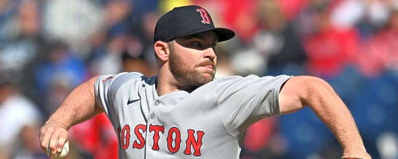 Red Sox P Liam Hendriks calls out death threats directed at family