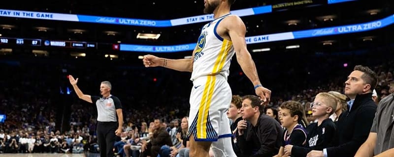 Stephen Curry chooses Li-Ning as sneaker, sportswear partner
