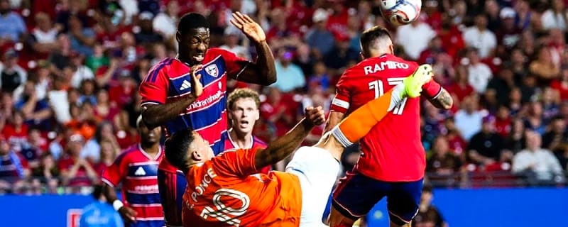 FC Dallas outlast Houston with late winner in Texas tussle