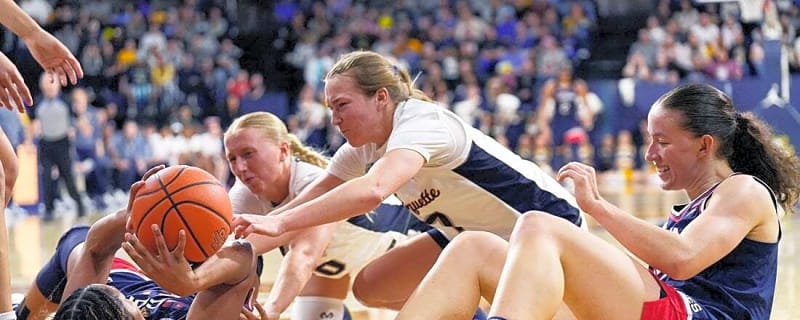 Women's Top 25 roundup: No. 1 UConn rolls past Marquette