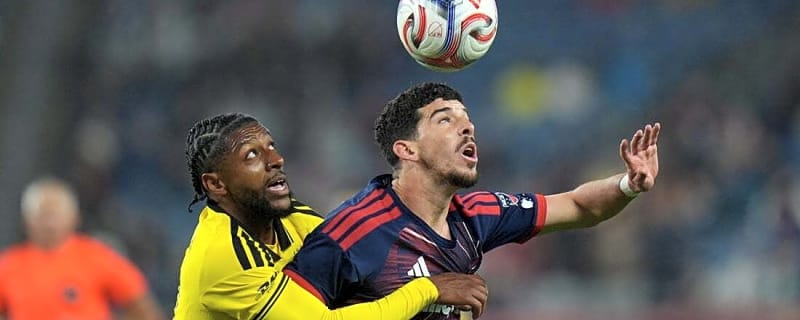 Carles Gil's PK in 85th minute lifts Revs over Crew
