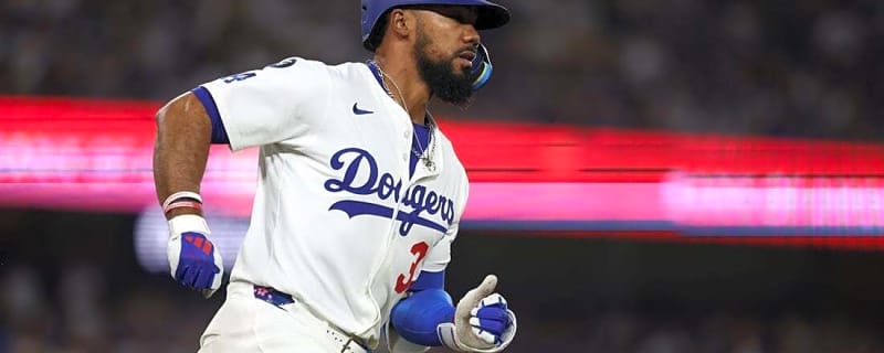 Dodgers RF Teoscar Hernandez (illness) out consecutive games