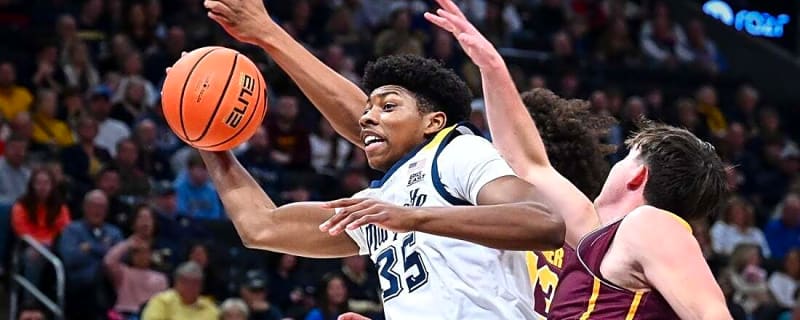 Familiarity all around as Marquette faces Oklahoma in Chicago