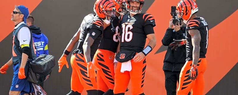 Joe Flacco hurting, Bengals prep Jake Browning for possible start vs. Bears