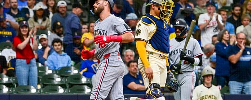 Twins shut out Brewers to win 13th straight