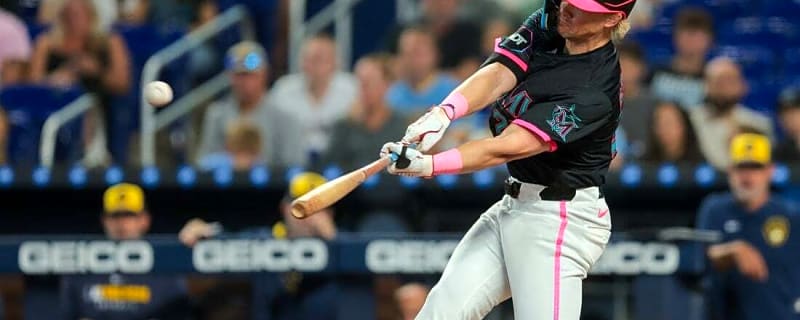 Surging Marlins storm back to beat Brewers