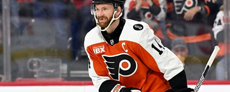 Flyers keep playoff hopes alive, thump Blackhawks