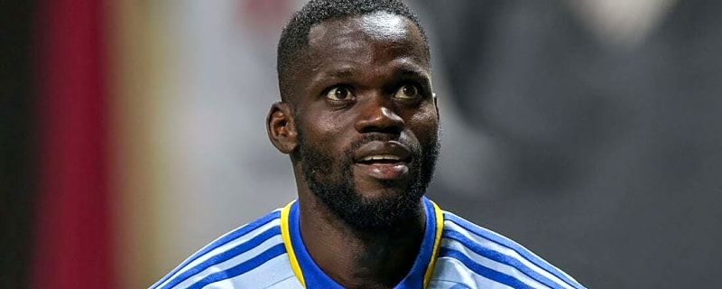 Crew acquire Jamal Thiare, transfer Jacen Russell-Rowe