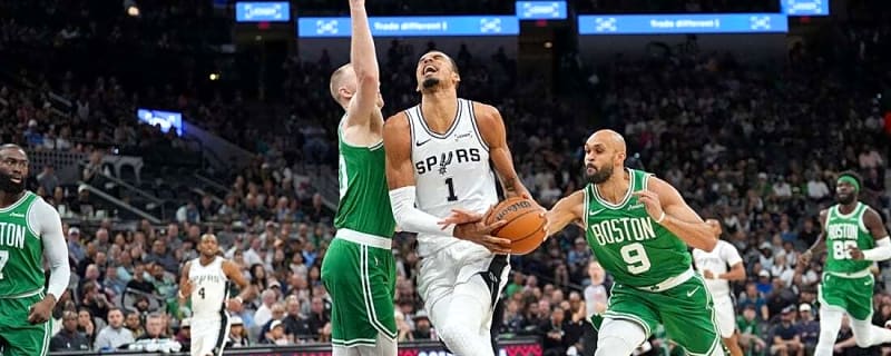 Victor Wembanyama's 39-point double-double leads Spurs past Celtics