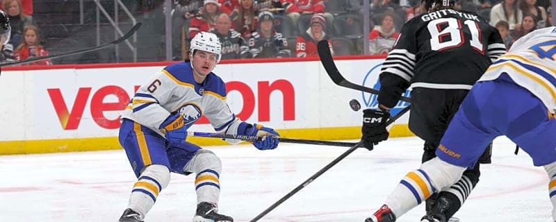 Streaking Sabres aren't slowed in taking down Devils