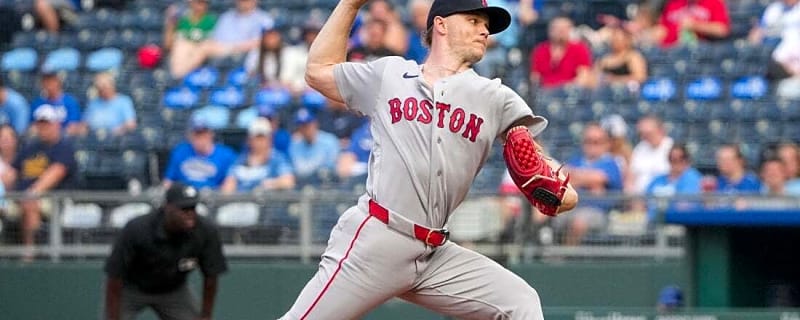 Sonny Gray's strong outing leads Red Sox past Royals