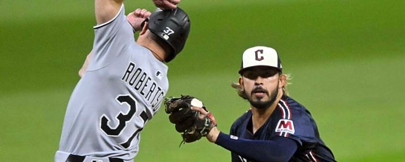 Guardians&#39; Tanner Bibee blanks White Sox for first shutout