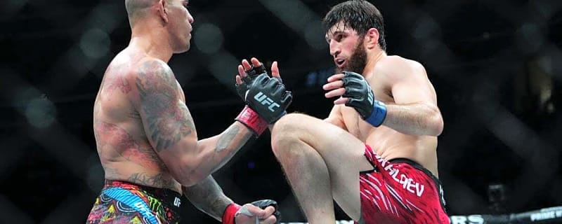 Alex Pereira attempts to retake title from Magomed Ankalaev at UFC 320