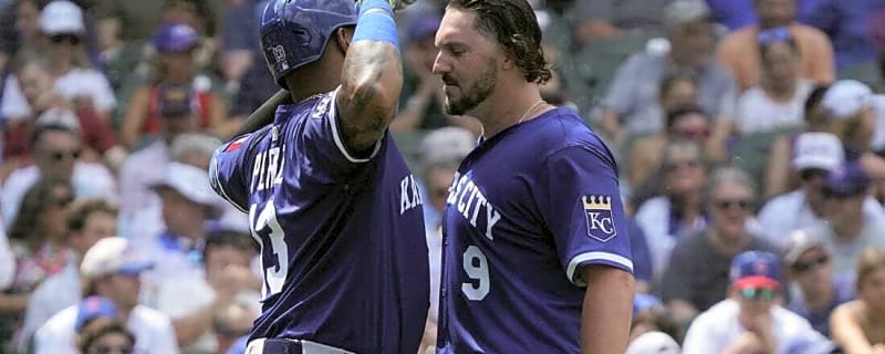 Vinnie Pasquantino (2 HRs) powers Royals past Cubs