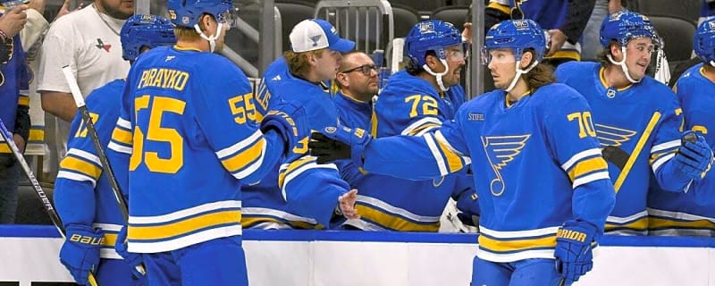 Blues finding right fourth-line mix as streaking Flyers visit