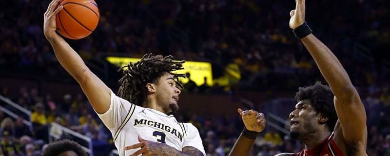 Morez Johnson Jr. leads No. 3 Michigan to rout of Rutgers